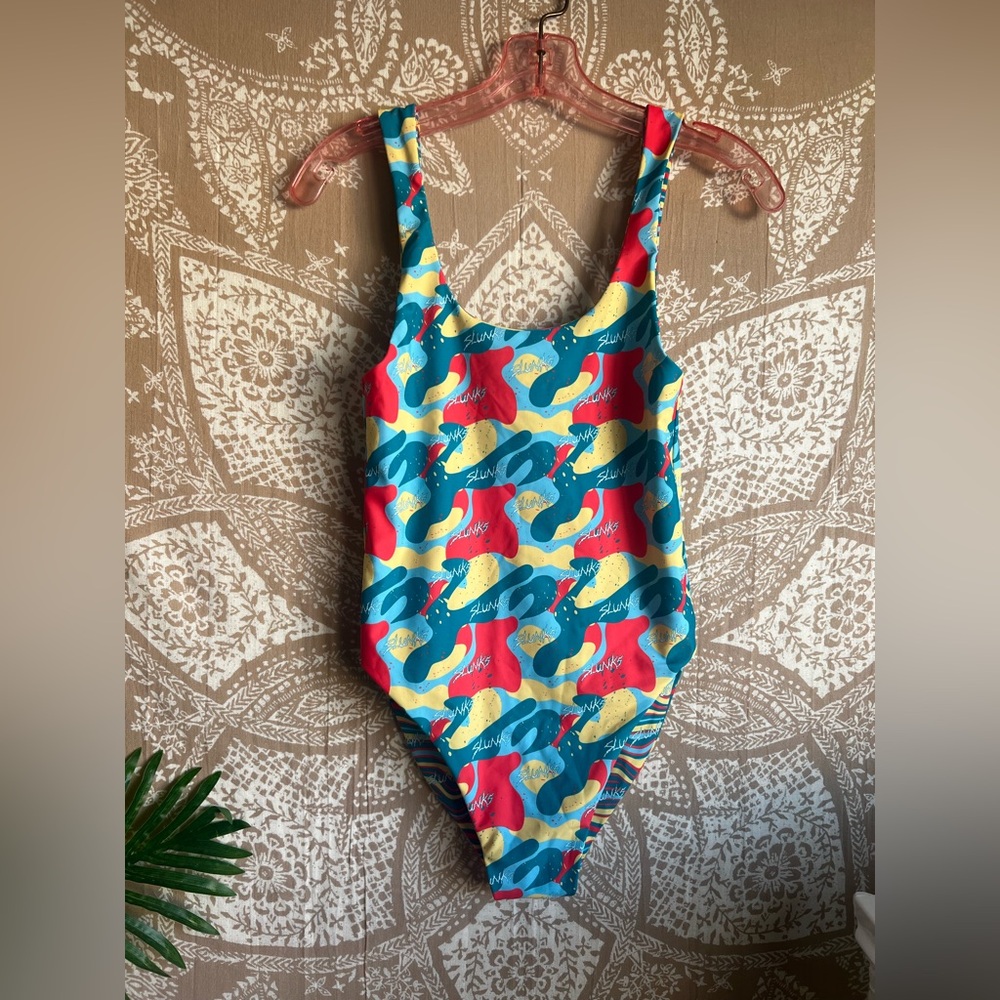 Slunks Brand - Vibrant Abstract Women's One Piece Swimsuit - Medium NEW with tag